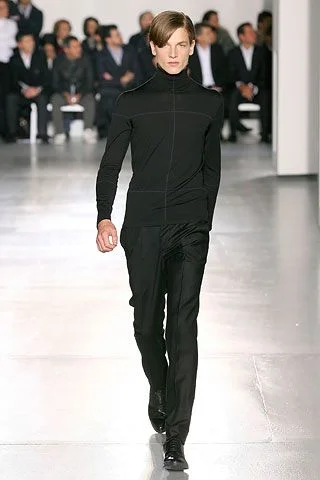 Look 16